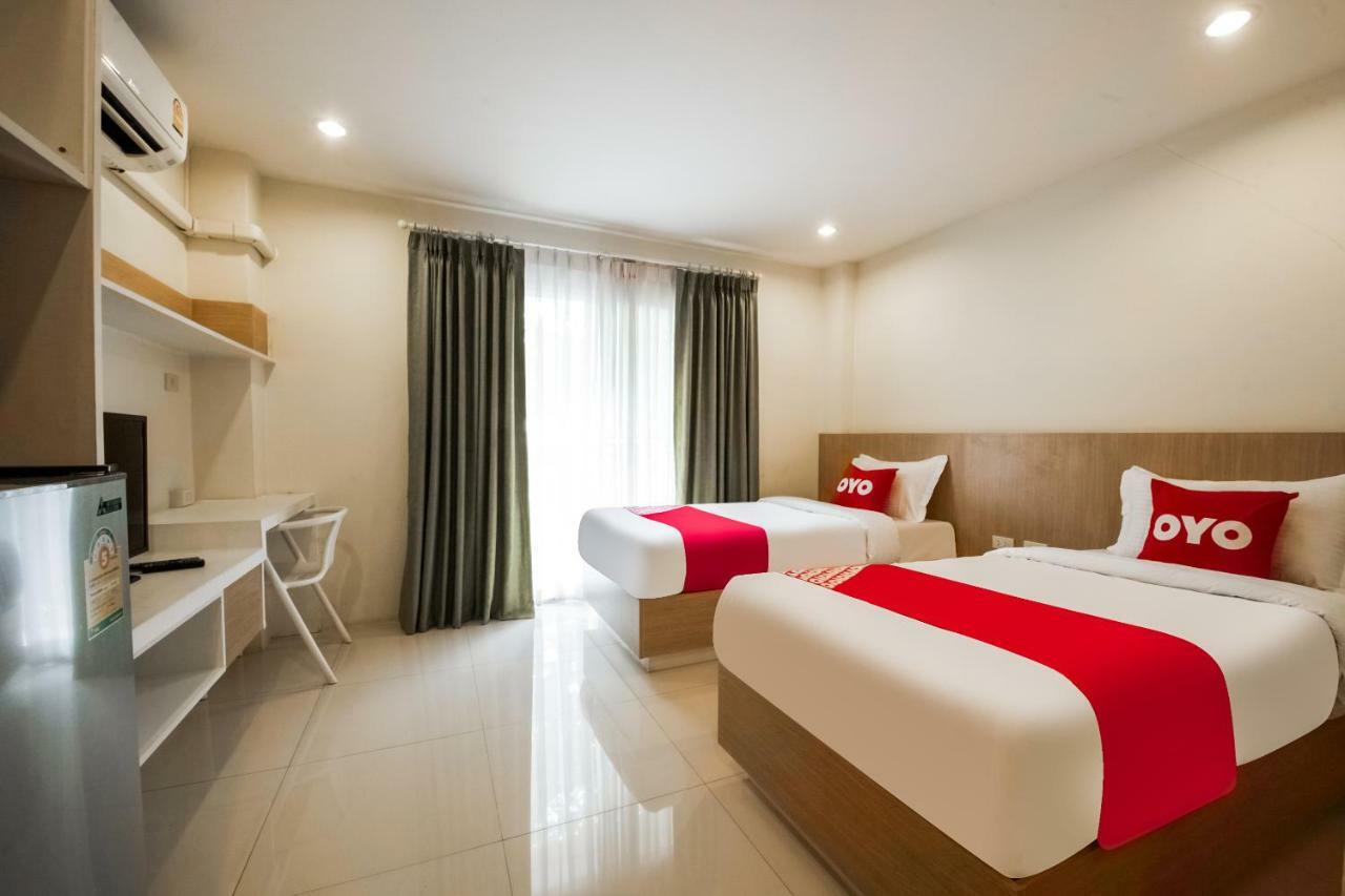 Oyo 306 Paradise Park Laemchabang ศรีราชา ภายนอก รูปภาพ